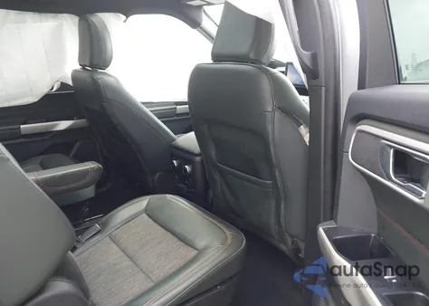 2022 Ford Explorer Timberline z USA, uszkodzony, nr VIN 1FMSK8JH8NGA73830